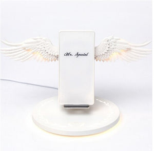 LifeHacker AngelWings Charger