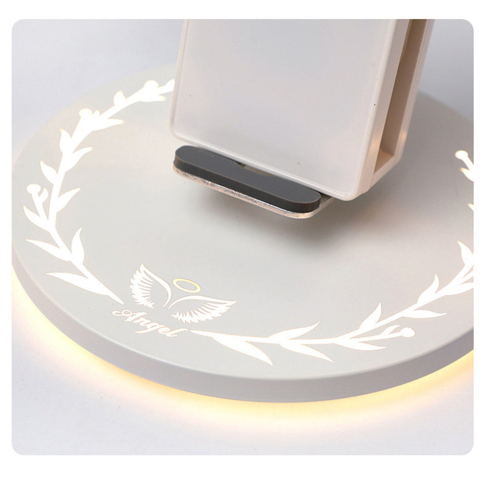 LifeHacker AngelWings Charger