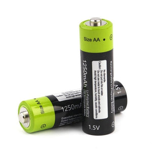 LifeHacker Cable USB Batteries